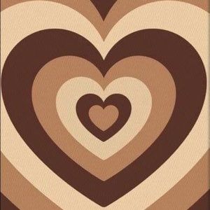 Meet your Posher, Avery